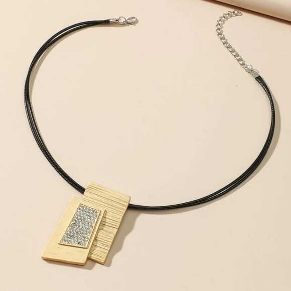 Irregular Geo Charm Necklace - Picture 2 of 3